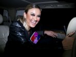 agnez-mo-menerima-lifestyles-awards-dibidang-musik_20151217_140701.jpg