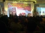 agum-hadiri-launching-buku_20150114_141134.jpg