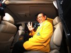 agung-laksono-temui-megawati_20150316_162839.jpg