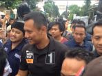 agus-yudhoyono-menyapa-warga-di-kawasan-tegal-parang_20161214_175236.jpg