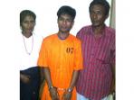 agustinus-bersama-ibu_20150625_091829.jpg