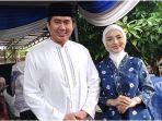 ah-bersama-istrinyvv.jpg