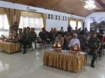 ahli-waris-korban-karamnya-km-lestari-maju-dapat-santunan_20180710_141759.jpg