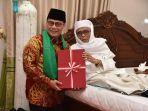 ahmad-basarah-menemui-ulama-kharismatik-tuan-guru-turmudzi-badarudin.jpg