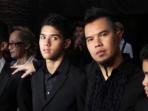 ahmad-dhani-dan-anak-anak_20141208_124815.jpg