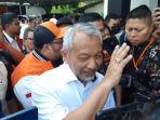 ahmad-syaikhu-saat-ditemui-awak-media.jpg