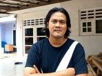 ahmad-wahyudi-adik-korban-kasus-suami-dibunuh-istri-di-setu.jpg
