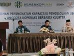 ahmad-zabadi-saat-menjadi-nara-sumber.jpg