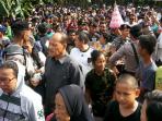 ahmadiyah-terusir-warga-tolak-mereka_20160205_160517.jpg