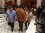 ahok-aktif-kembali-jadi-gubernur_20170212_071624.jpg