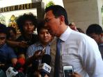 ahok-di-bareskrim_20150729_105509.jpg