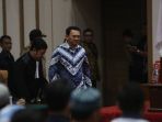 ahok-di-sidang_20170509_103535.jpg