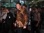 ahok-diperiksa-kpk_20160412_190211.jpg