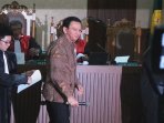 ahok-jadi-saksi-sidang-korupsi-ups-di-p-tipikor_20160212_152642.jpg