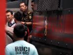 ahok-langsung-ditahan-di-rutan-cipinang_20170509_152514.jpg