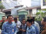 ahok-meninjau-un-jenjang-smp-di-smpn-65_20150504_124403.jpg