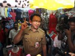 ahok-pantau-pasar-tanah-abang-blok-g_20150415_175449.jpg