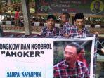 ahoker-mulai-berdatangan-ke-mako-brimob.jpg