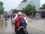 air-tergenang-di-depan-hotel-romyta_20170124_153935.jpg