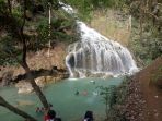 air-terjun-lapopu-di-sumba-barat-3_20171009_204942.jpg