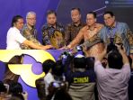 airlangga-hartanto-membuka-pameran-giias-2023_20230810_115040.jpg