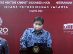 airlangga-hartarto-dalam-konferensi-persnya-senin-1842022.jpg