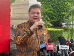 airlangga-hartarto-saat-ditemui-di-istana-kepresidenan-jakarta.jpg