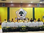 airlangga-hartarto-terpilih-menjadi-ketua-umum-partai-golkar_20171214_175241.jpg