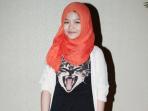 aisyah-laila-pose_20150526_154640.jpg