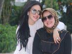aisyahrani-dan-syahrini_.jpg