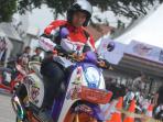 ajang-honda-modif-contest-2016-di-kota-bandung-juga-dimeriahkan-kegiatan-safety-riding_20160307_145814.jpg