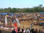 ajang-road-race-sepeda-motor-di-sirkuit-gareccing-kecamatan-sinjai-selatan_20151101_221529.jpg