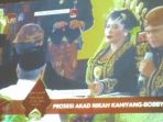 akad-nikah-kahiyang-bobby_20171108_095416.jpg