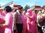 akbp-bambang-wijanarko-saat-lakukan-acara-lepas-sambut-di-polres-pangkep_20180713_102807.jpg