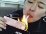 akibat-aksinya-membakar-uang_20180226_183258.jpg