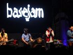aksi-base-jam-di-synchronize-fest_20171009_170354.jpg