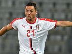 aksi-gelandang-timnas-serbia-nemanja-matic_20180617_183417.jpg