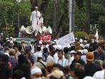 aksi-gnpr-tuntut-batalkan-kenaikan-harga-bbm_20220923_192516.jpg