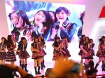 aksi-jkt-48-di-medan_20150411_214550.jpg
