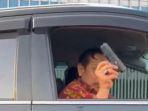 aksi-koboi-jalanan-pengemudi-pajero-mengeluarkan-pistol-di-flyover-kalibata-kramat-jati.jpg