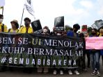 aksi-mahasiswa-tolak-rkuhp-pasal-problematika_20220621_173641.jpg