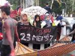 aksi-menolak-lupa_20160523_183613.jpg