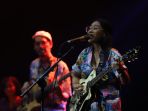 aksi-panggung-endah-n-rhesa-di-bni-java-jazz-festival-2022_20220527_231257.jpg
