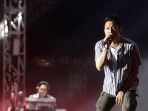 Kunci Gitar Sally Sendiri - NOAH: Sally Kau Selalu Sendiri Sampai Kapan Pun Sendiri, Hingga kau