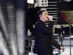 aksi-panggung-tulus-di-synchronize-fest-2023_20230904_123237.jpg
