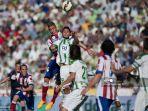 aksi-para-pemain-cordoba-saat-melawan-atletico-madrid.jpg