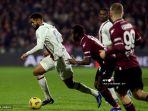 aksi-pemain-ac-milan-ruben-loftus-cheek-menggiring-bola-saat-melawan-salernitana-di-liga-italia.jpg