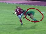 aksi-pemain-bali-united-nick-van-der-velden_20180406_083022.jpg