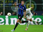 aksi-pemain-depan-inter-milan-asal-bosnia-edin-dzeko.jpg