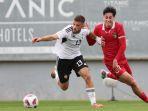 aksi-rafael-struick-saat-laga-uji-coba-timnas-indonesia-vs-libya.jpg